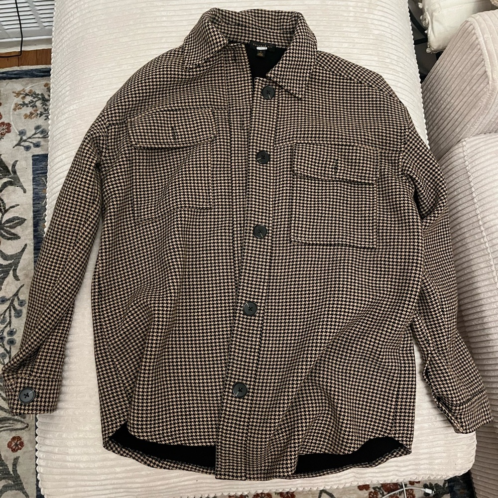 Current Air shacket